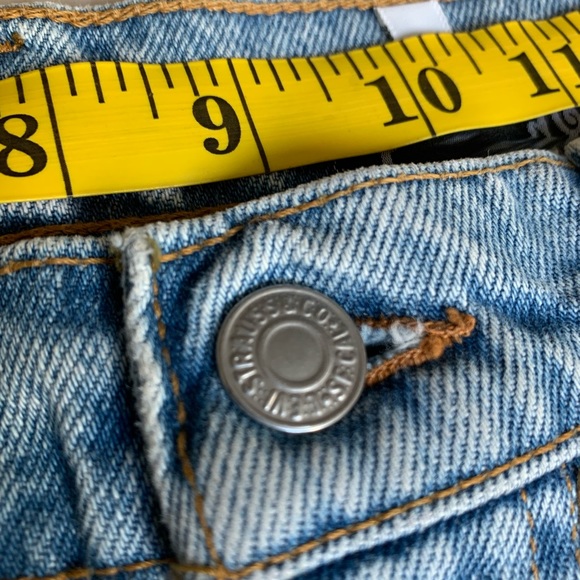 Repurposed Levi’s jeans with leather patchwork. Levi’s 505 regular fit - Picture 10 of 11